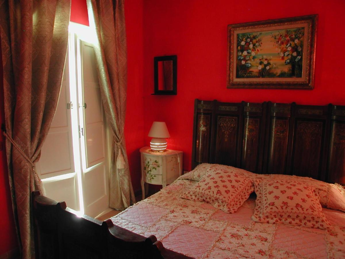 سان مينايو Les Chandelles المظهر الخارجي الصورة